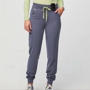 Figs Women’s Medium Zamora Jogger Scrubs in Space Navy